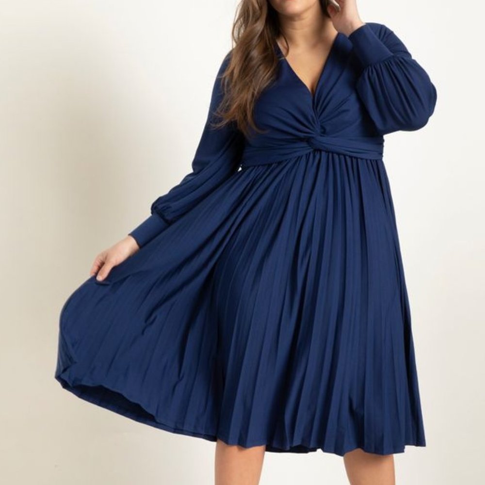 NWT - ELOQUII - Knot Front Pleated Skirt Dress